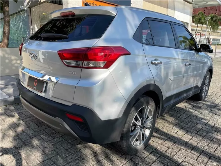 Hyundai Creta Prata 6