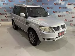 Mitsubishi Pajero TR4