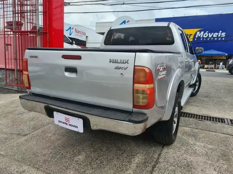 Toyota Hilux Prata 9