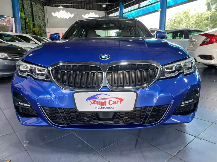 BMW 320i Azul 12