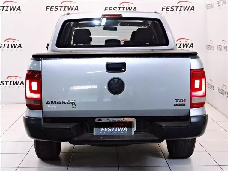 Volkswagen Amarok Prata 5