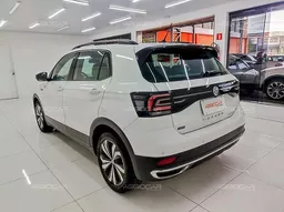 Volkswagen Taos
