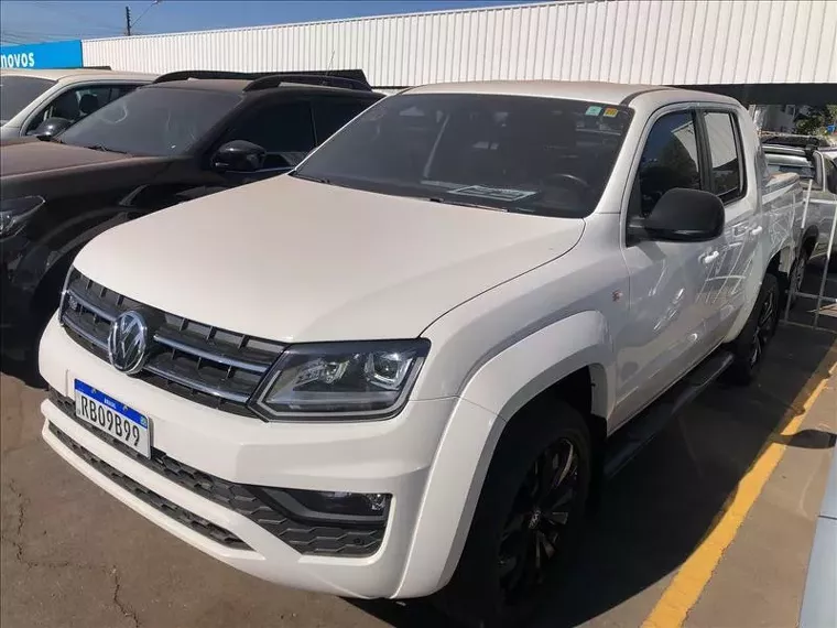 Volkswagen Amarok Branco 11