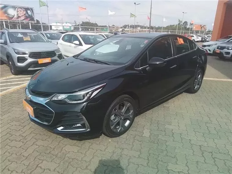 Chevrolet Cruze Preto 4