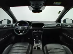 Volkswagen Taos
