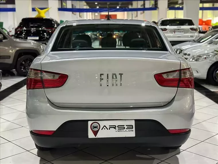 Fiat Grand Siena Prata 12