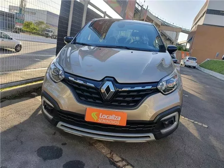 Renault Captur Bronze 4