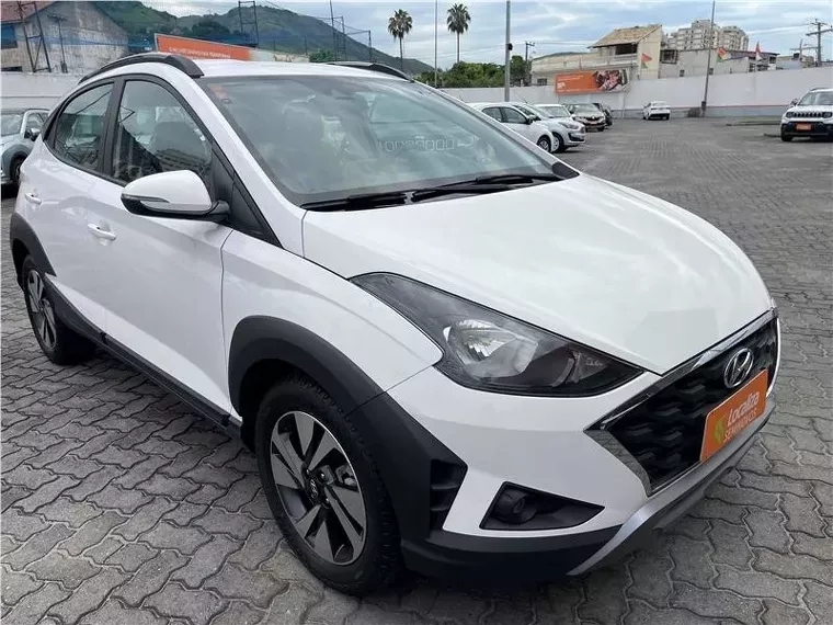 Hyundai HB20X Branco 8