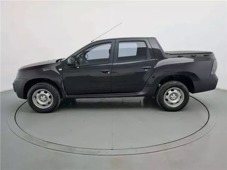 Renault Duster Oroch Preto 15