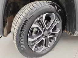 Jeep Commander