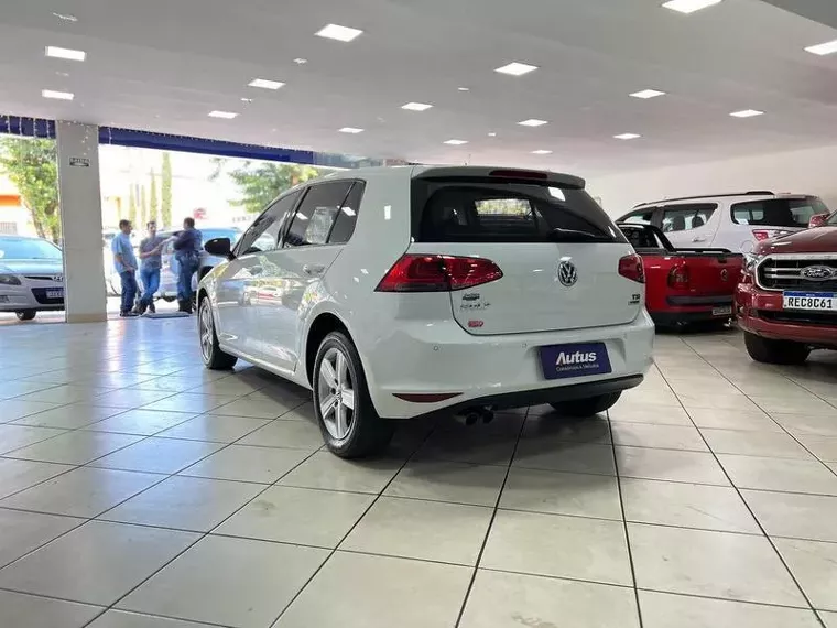 Volkswagen Golf Branco 5