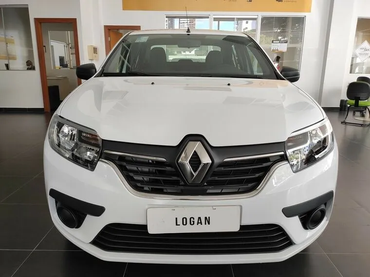 Renault Logan Branco 5