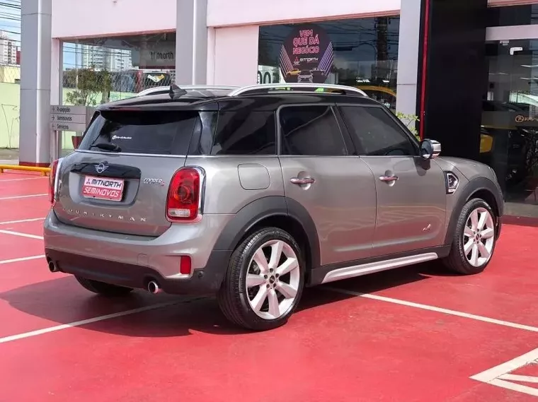 Mini Countryman Cinza 13