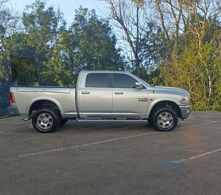 RAM 2500 Prata 5