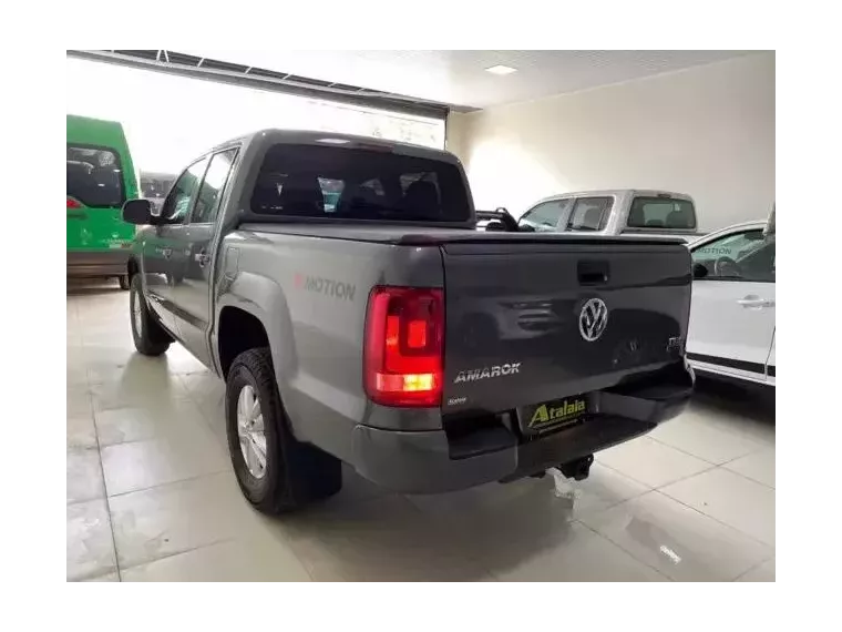 Volkswagen Amarok Cinza 7