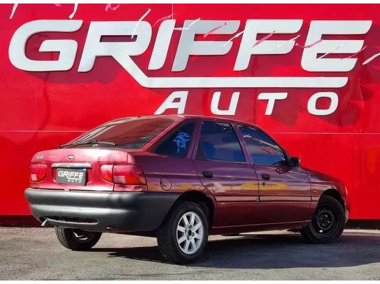 Ford Escort Vermelho 10