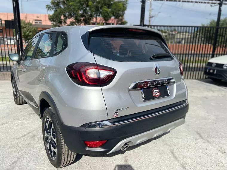 Renault Captur Prata 2