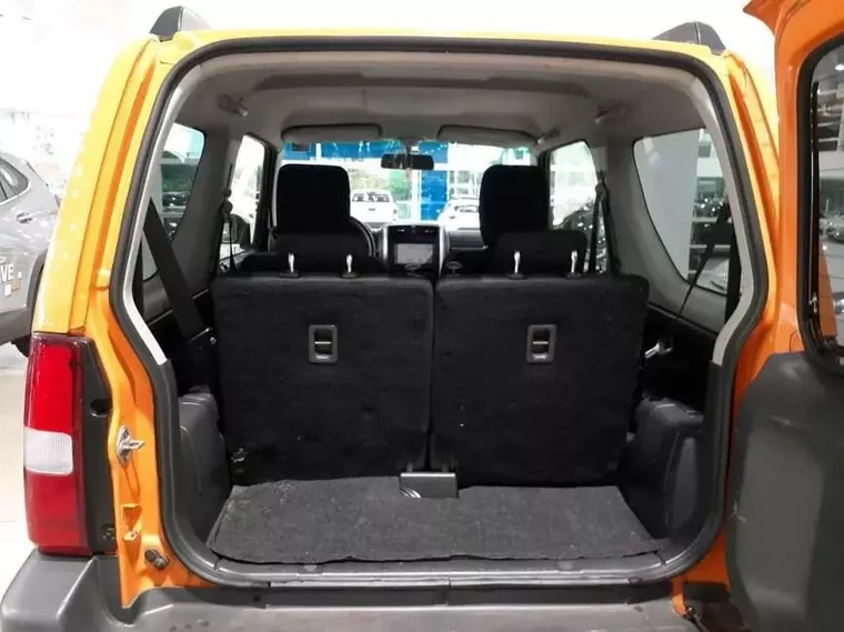 Suzuki Jimny Laranja 11