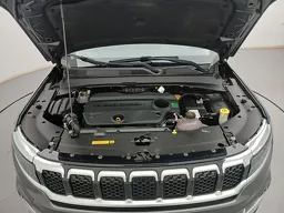Jeep Commander