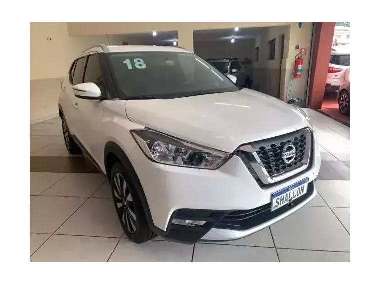 Nissan Kicks Branco 4