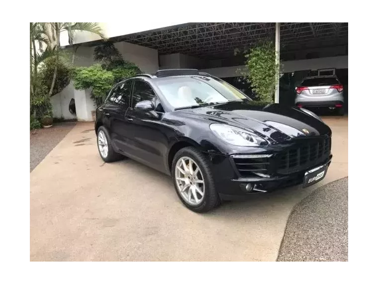 Porsche Macan Preto 5