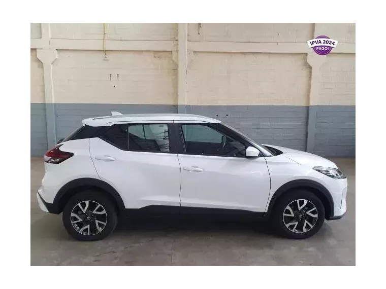 Nissan Kicks Branco 7