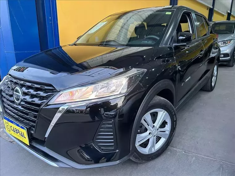 Nissan Kicks Preto 5