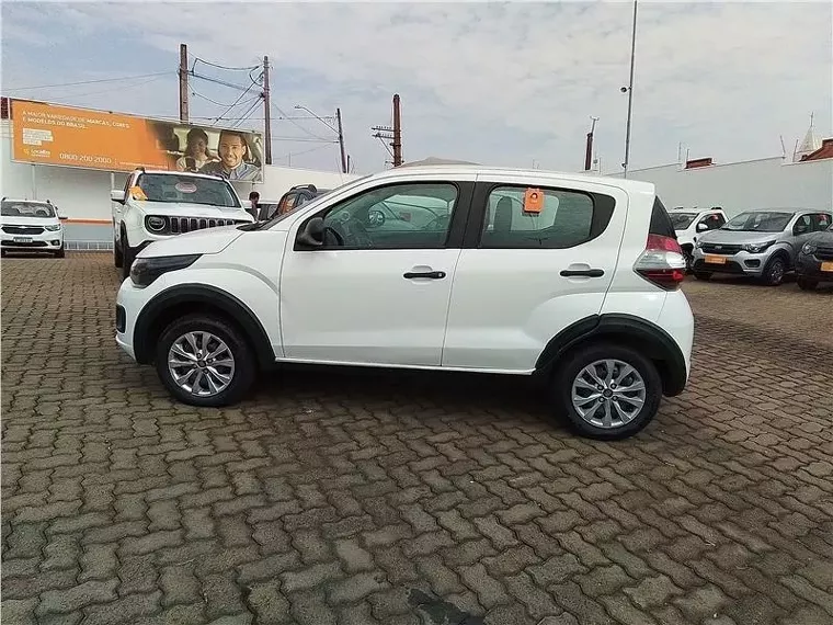 Fiat Mobi Branco 5