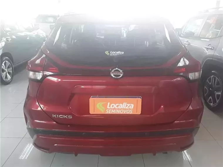 Nissan Kicks Vermelho 2