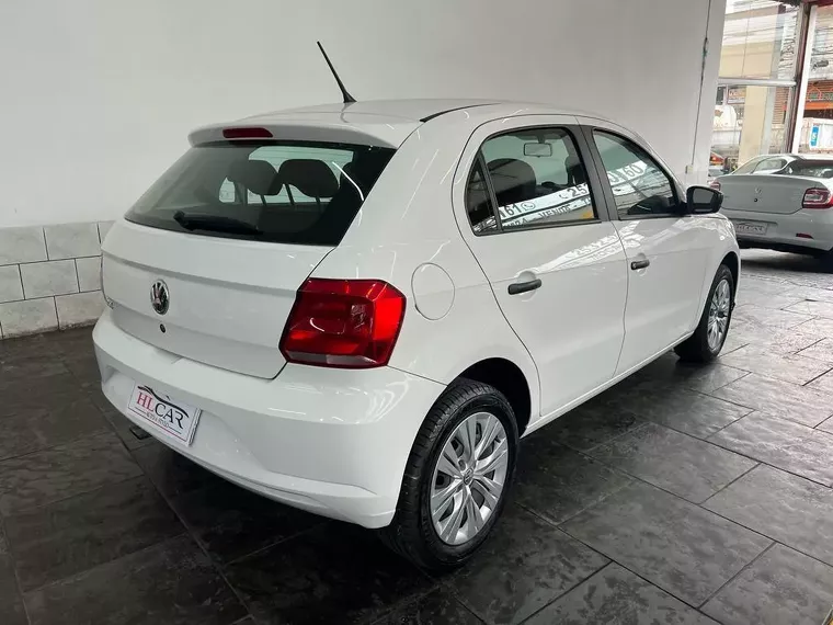 Volkswagen Gol Branco 5