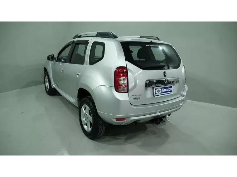 Renault Duster Prata 15