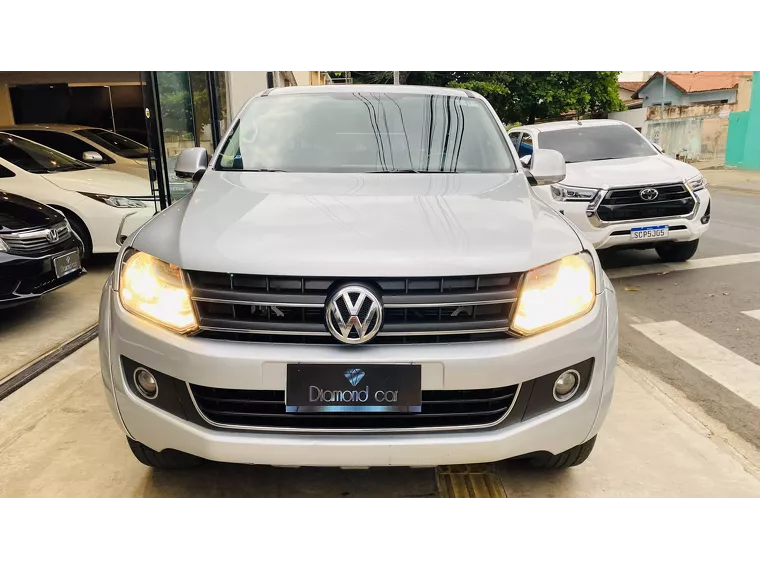 Volkswagen Amarok Prata 1