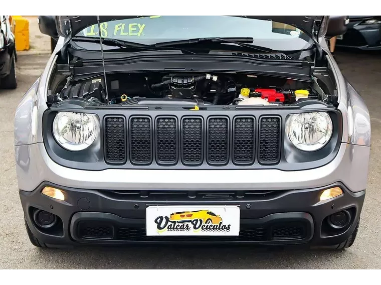 Jeep Renegade Prata 12