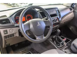 Mitsubishi L200 Triton