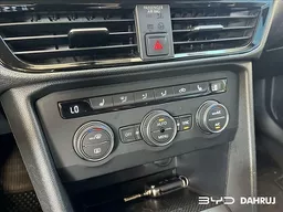 Volkswagen Taos