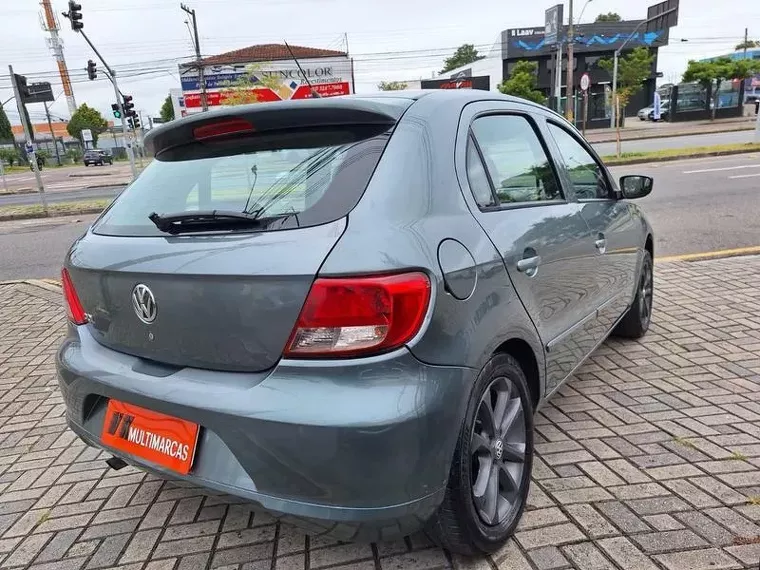 Volkswagen Gol Cinza 11