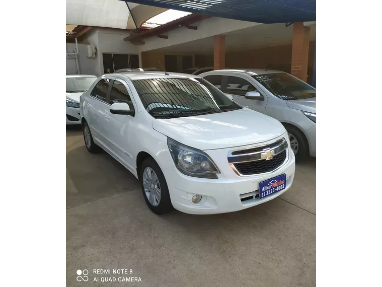 Chevrolet Cobalt Branco 4