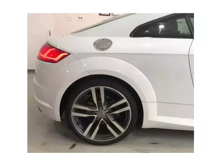 Audi TT Branco 1