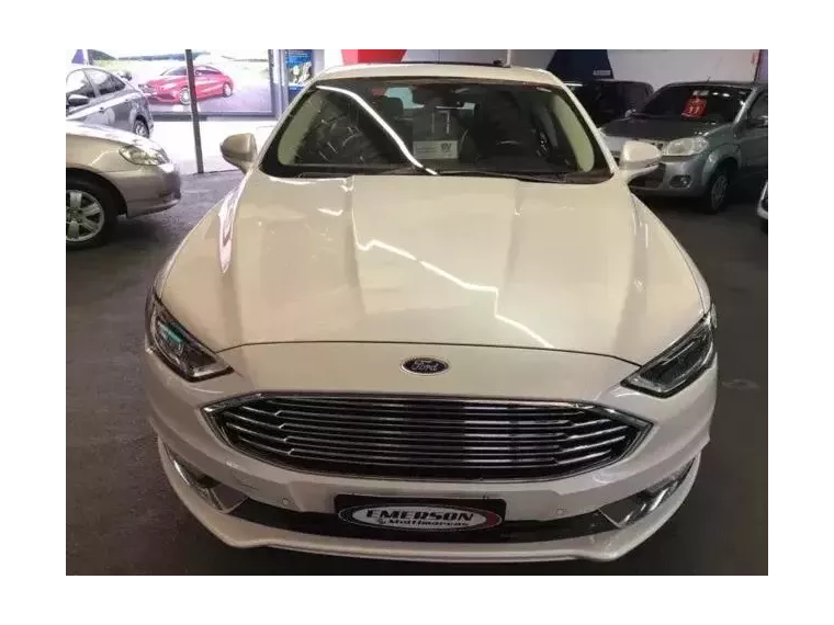 Ford Fusion Branco 5