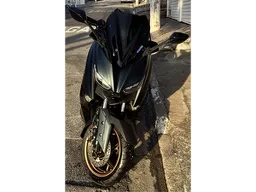 Yamaha Xmax