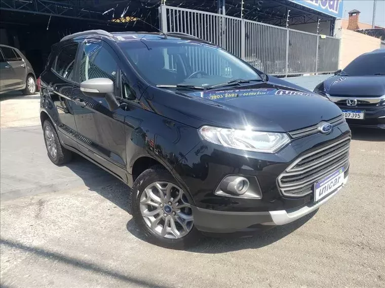 Ford Ecosport Preto 11