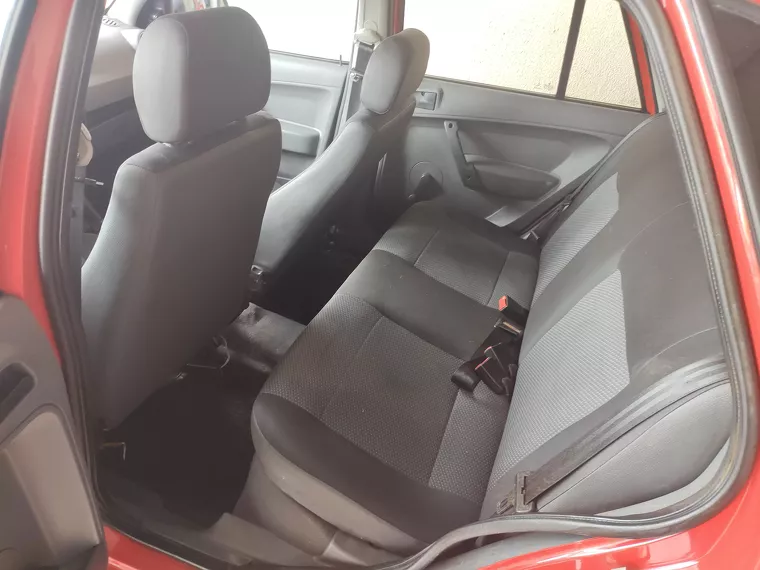 Volkswagen Gol Vermelho 2