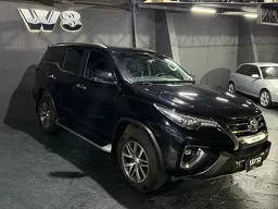 Toyota Hilux SW4