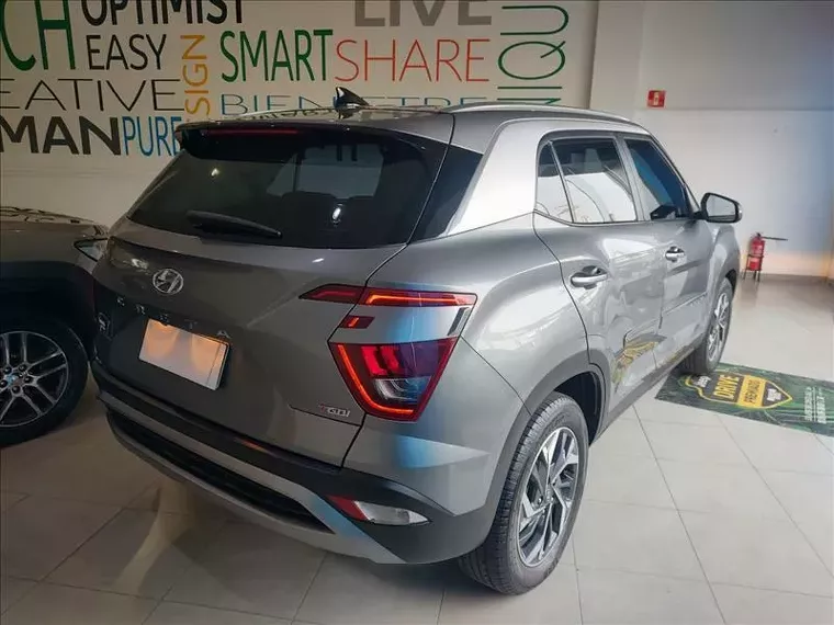 Hyundai Creta Cinza 2