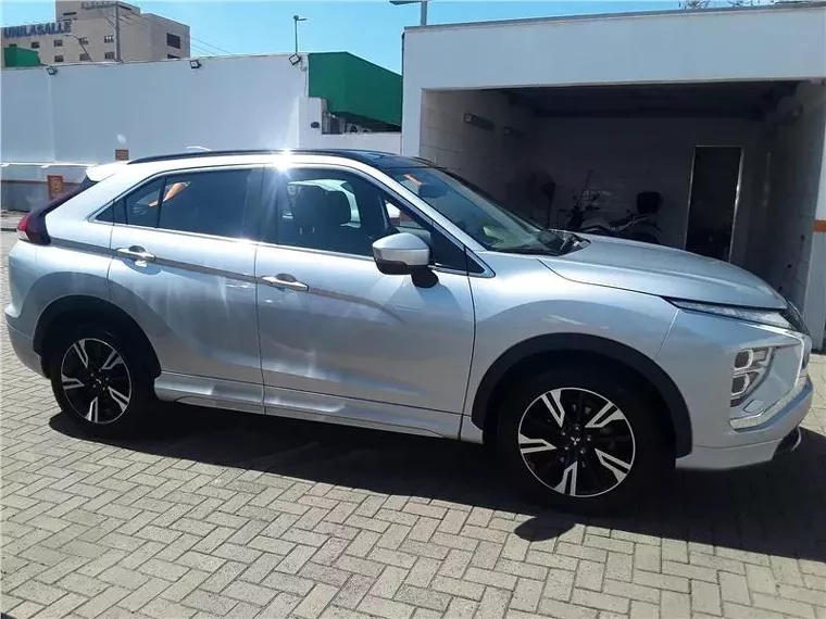 Mitsubishi Eclipse Cross Prata 6