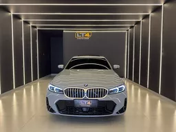 BMW 320i