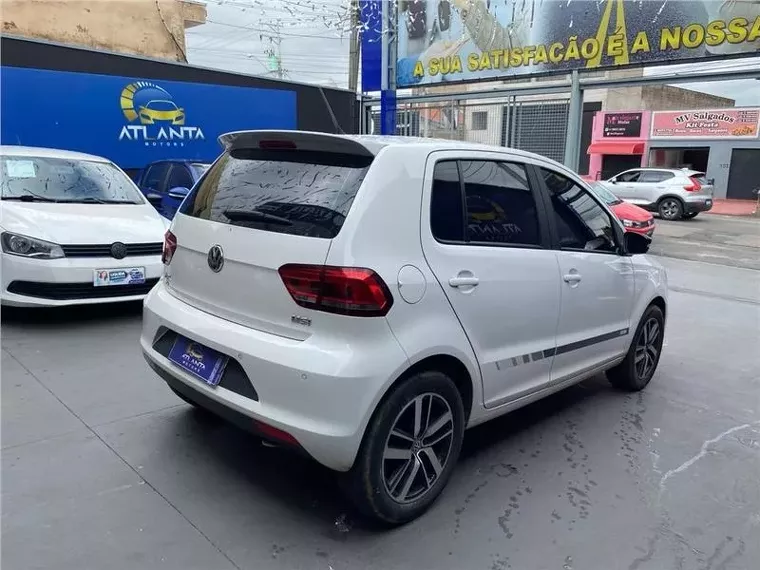 Volkswagen Fox Branco 2