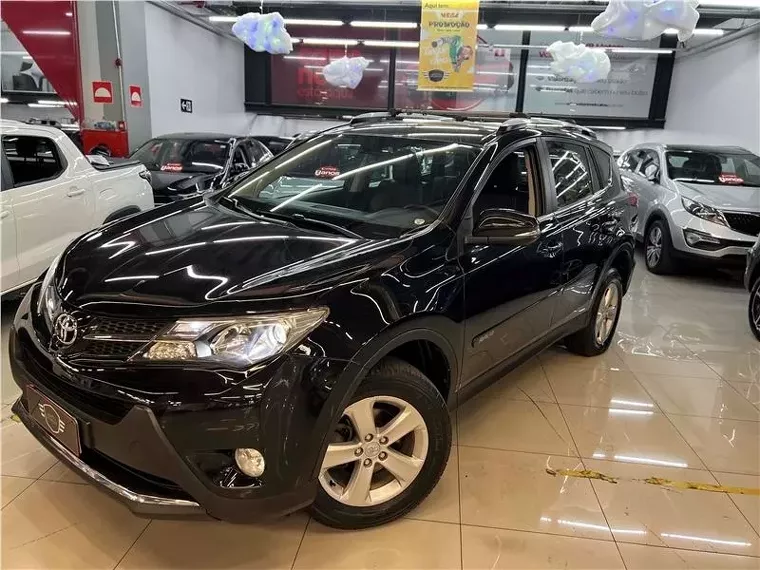 Toyota RAV4 Preto 10