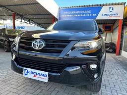 Toyota Hilux SW4
