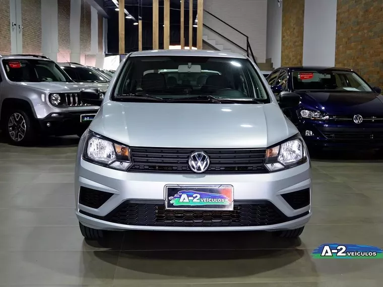 Volkswagen Gol Prata 1